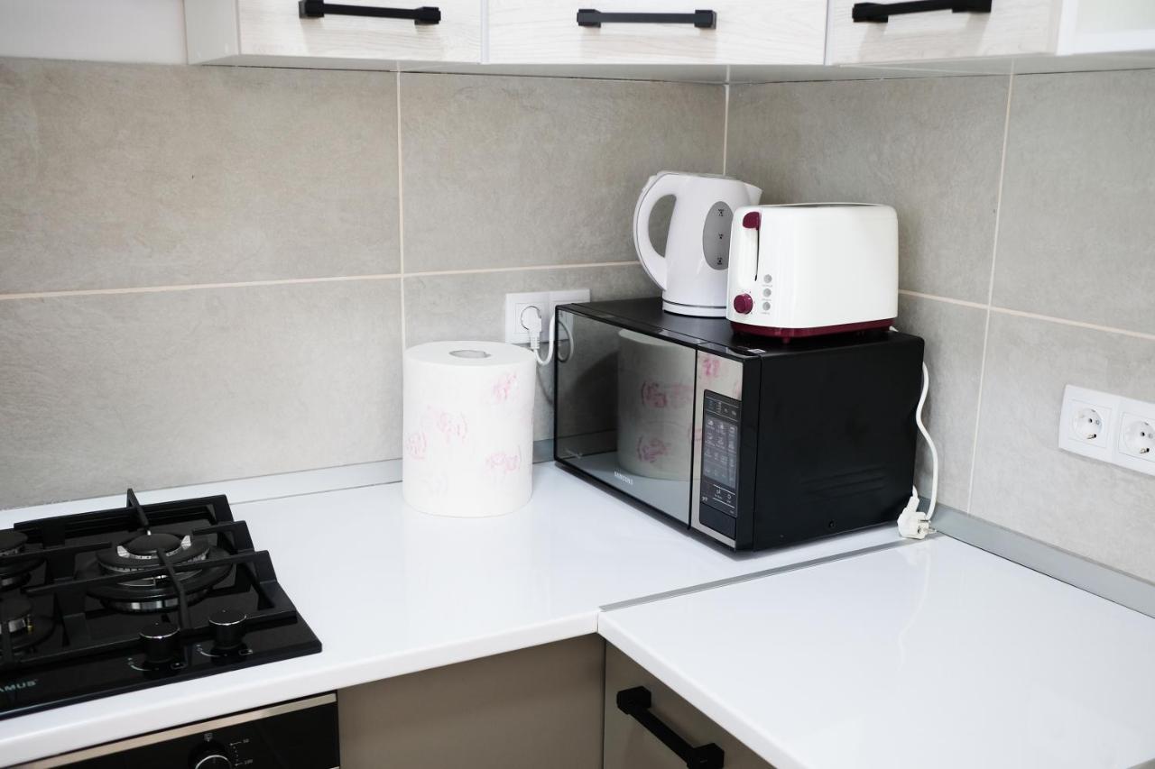 White Flat Apartment Bucureşti Ngoại thất bức ảnh
